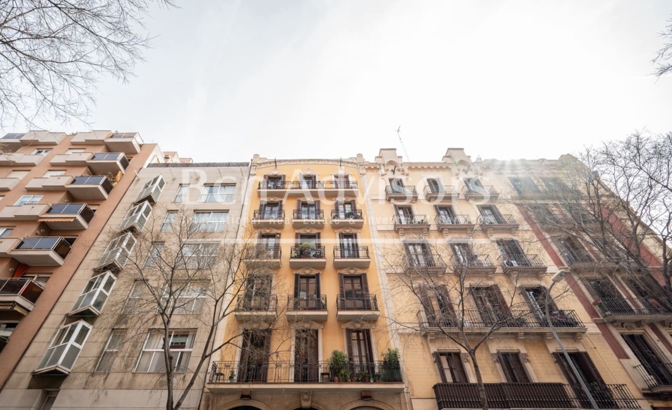 2 makuuhuone Huoneisto myytävänä paikassa Barcelona kaupunki - 350 000 € (Ref: 9677058)