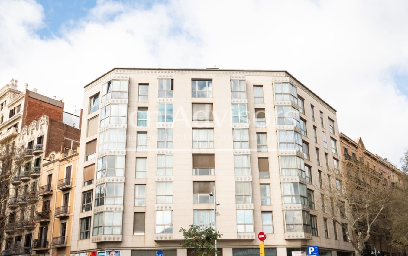 3 quarto Penthouse para venda em Barcelona cidade - 725 000 € (Ref: 9701480)