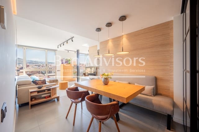 3 slaapkamer Penthouse te koop in Sant Antoni, Barcelona stad - € 725.000 (Ref: 9701480)