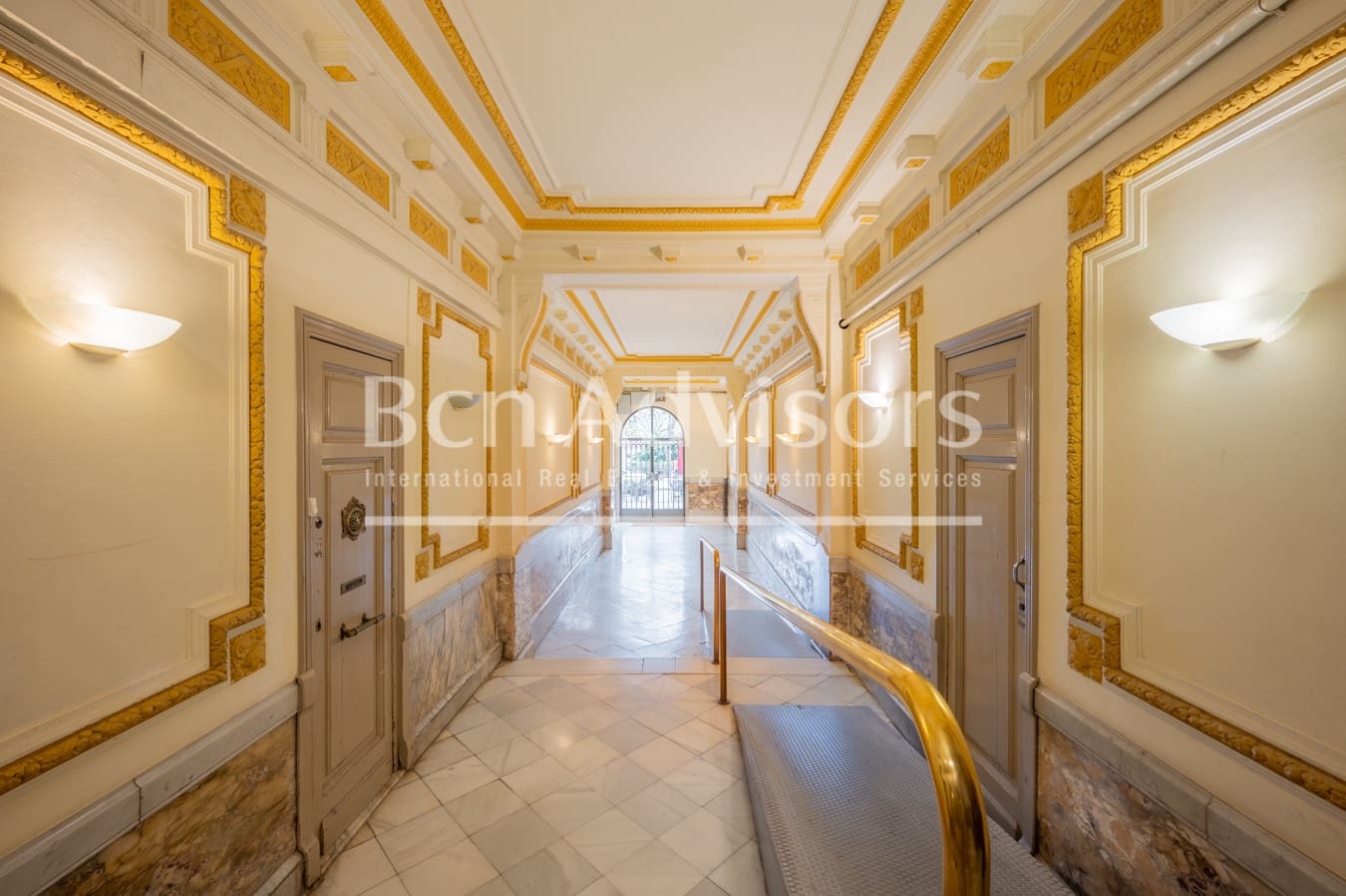 1 soveværelse Penthouse til salg i Barcelona by - € 585.000 (Ref: 9711816)