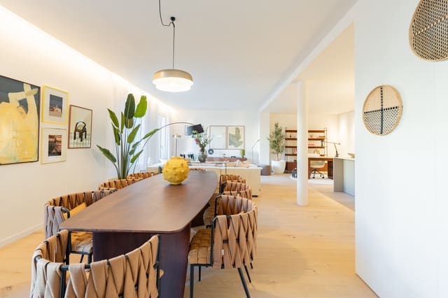 2 bedroom Apartment for sale in La Dreta de L'Eixample, Barcelona city - € 1,800,000 (Ref: 9714727)