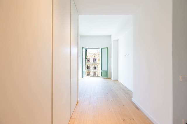 1 bedroom Apartment for sale in La Dreta de L'Eixample, Barcelona city - € 840,000 (Ref: 9714729)