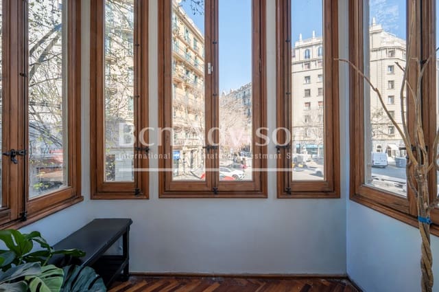3 chambre Appartement à vendre à L'Antiga Esquerra de L'Eixample, Barcelone ville - 1 092 000 € (Ref: 9721481)