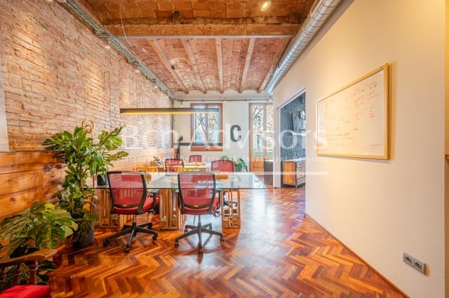 3 chambre Appartement à vendre à L'Antiga Esquerra de L'Eixample, Barcelone ville - 1 092 000 € (Ref: 9721481)