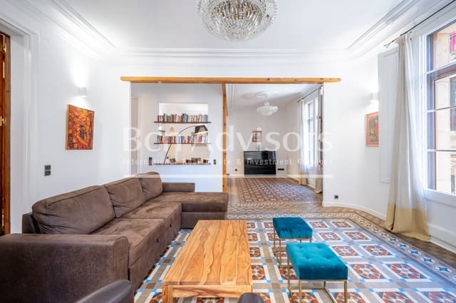 Apartamento de 4 habitaciones en El Barri Gòtic, Barcelona ciudad en venta - 895.000 € (Ref: 9738370)