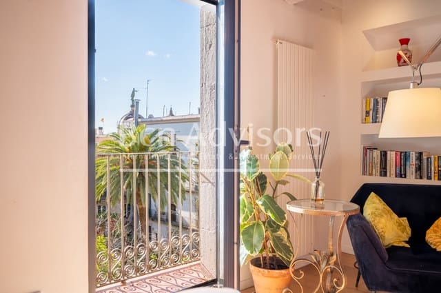 Apartamento de 2 habitaciones en El Barri Gòtic, Barcelona ciudad en venta - 895.000 € (Ref: 9751810)