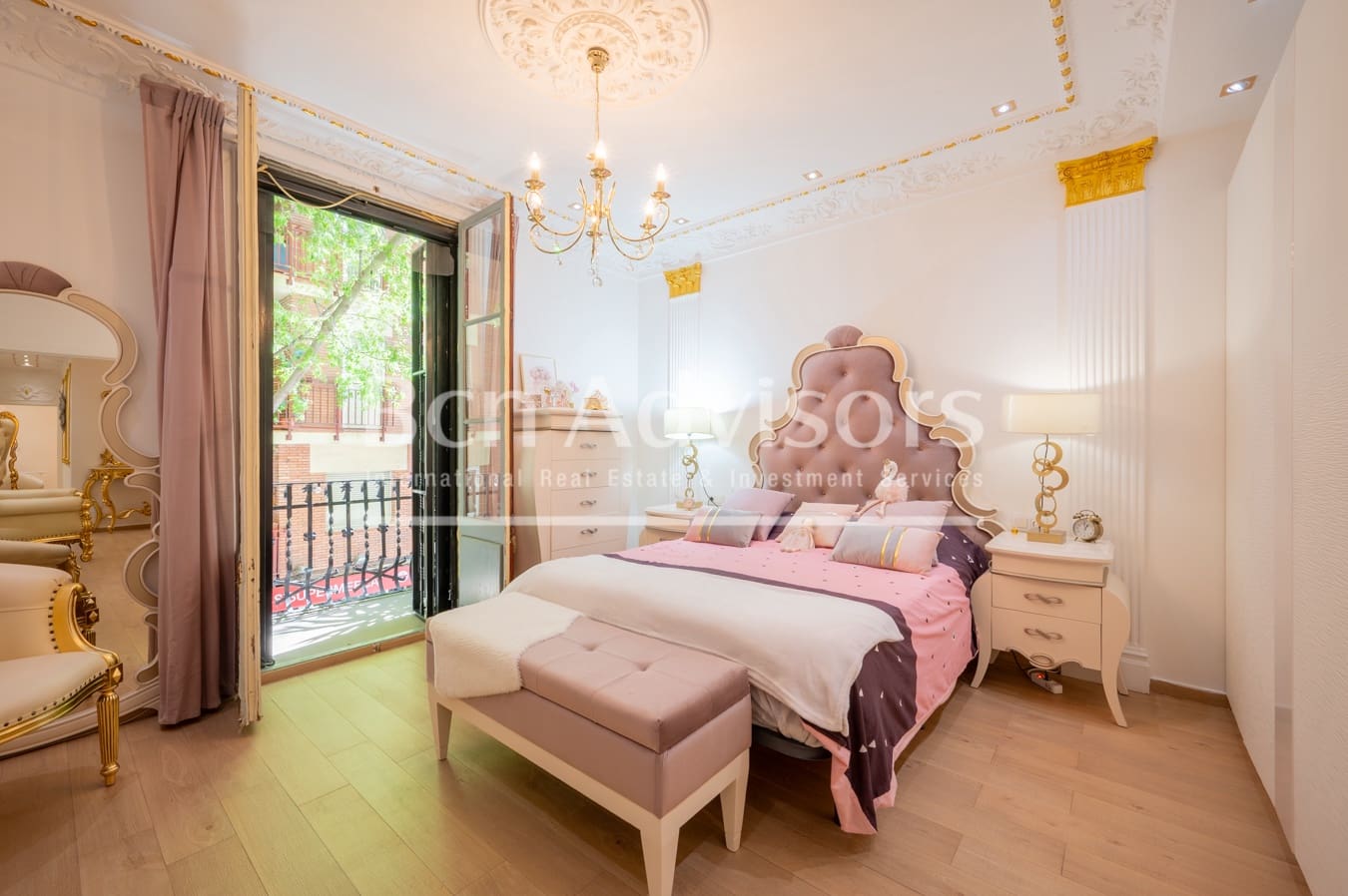 Apartamento de 3 habitaciones en Barcelona ciudad en venta - 847.000 € (Ref: 9761813)