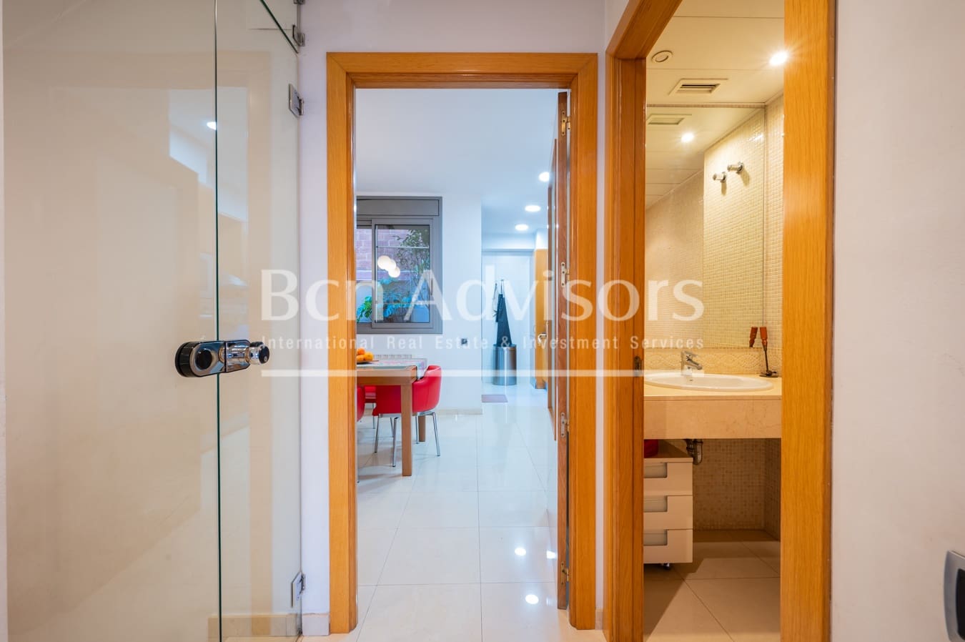 3 soverom Rekkehus til salgs i Barcelona by - € 900 000 (Ref: 9761814)