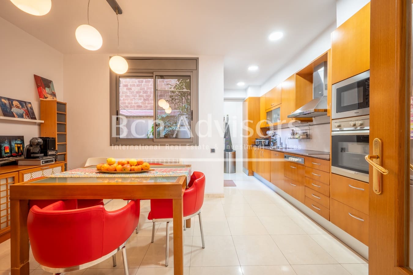 3 soverom Rekkehus til salgs i Barcelona by - € 900 000 (Ref: 9761814)