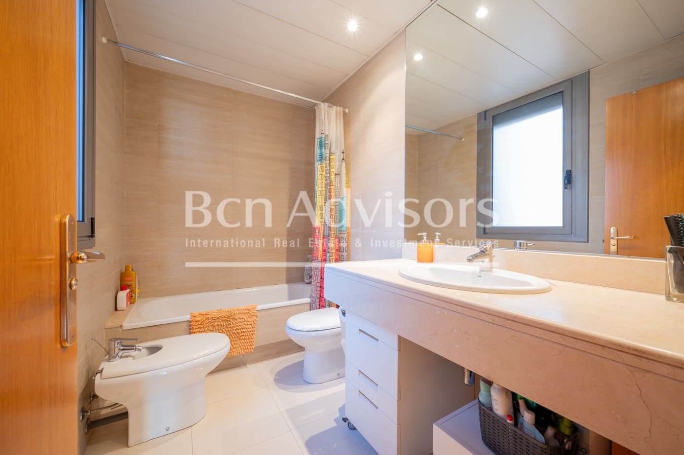 3 soverom Rekkehus til salgs i Barcelona by - € 900 000 (Ref: 9761814)