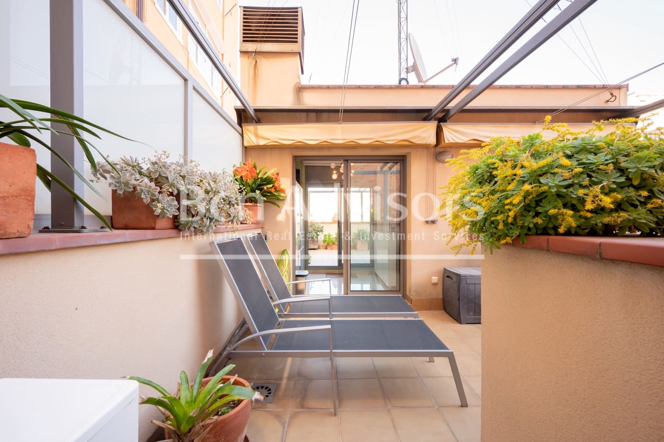 3 soverom Rekkehus til salgs i Barcelona by - € 900 000 (Ref: 9761814)