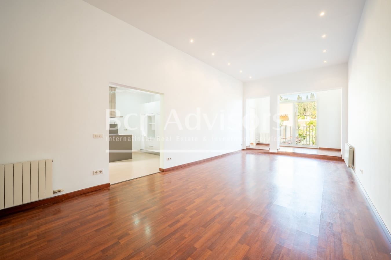 4 soverom Leilighet til salgs i Barcelona by med garasje - € 1 100 000 (Ref: 9770394)