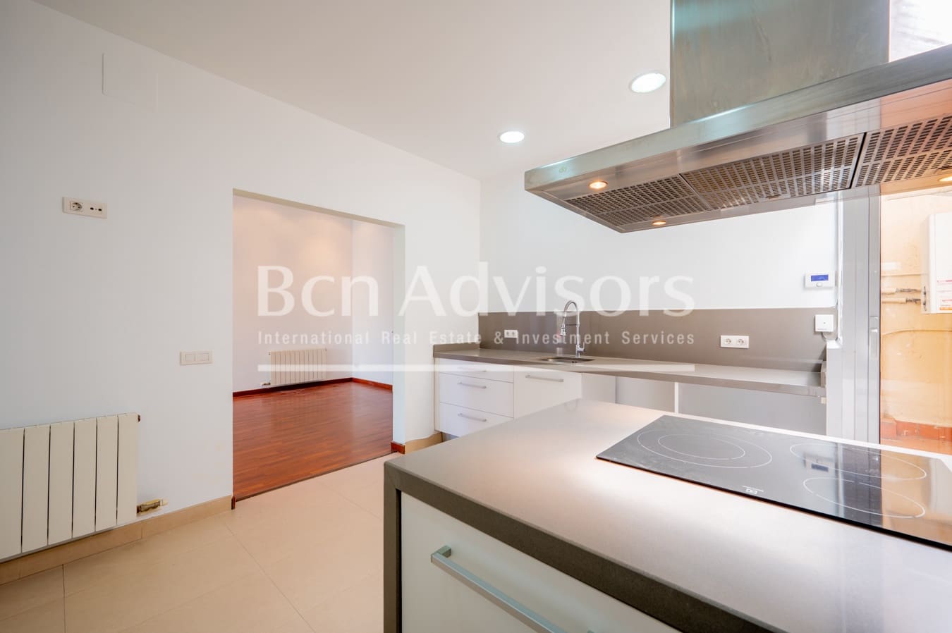 4 soverom Leilighet til salgs i Barcelona by med garasje - € 1 100 000 (Ref: 9770394)