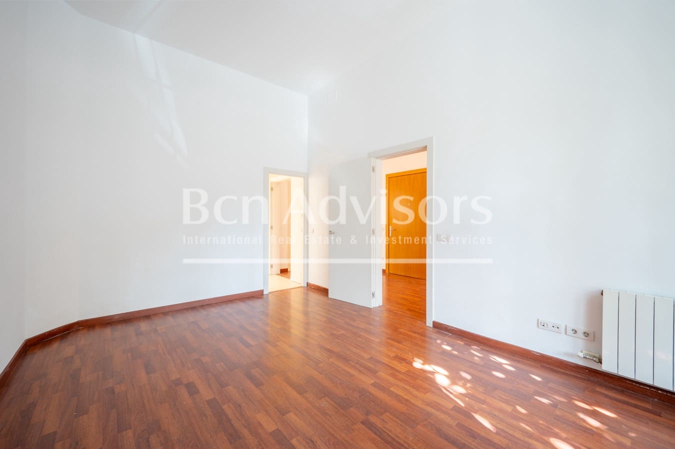 4 soverom Leilighet til salgs i Barcelona by med garasje - € 1 100 000 (Ref: 9770394)