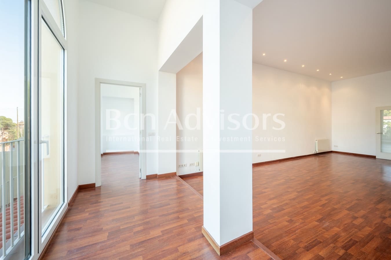 4 soverom Leilighet til salgs i Barcelona by med garasje - € 1 100 000 (Ref: 9770394)