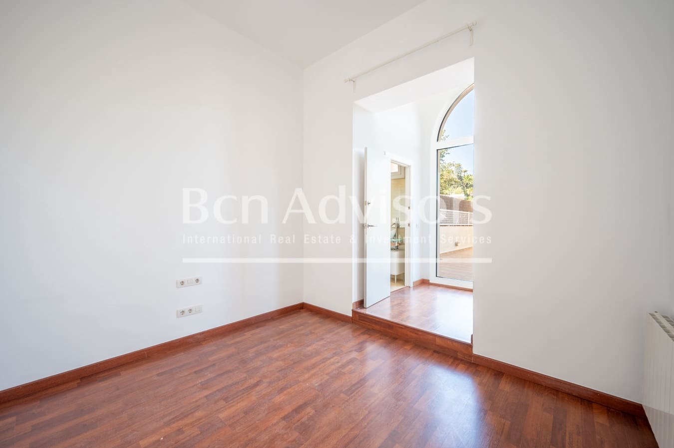 4 soverom Leilighet til salgs i Barcelona by med garasje - € 1 100 000 (Ref: 9770394)