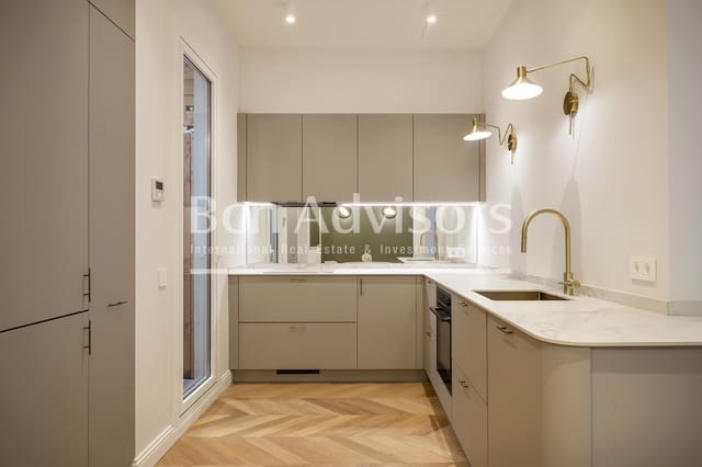 3 chambre Appartement à vendre à L'Antiga Esquerra de L'Eixample, Barcelone ville - 1 198 000 € (Ref: 9780305)