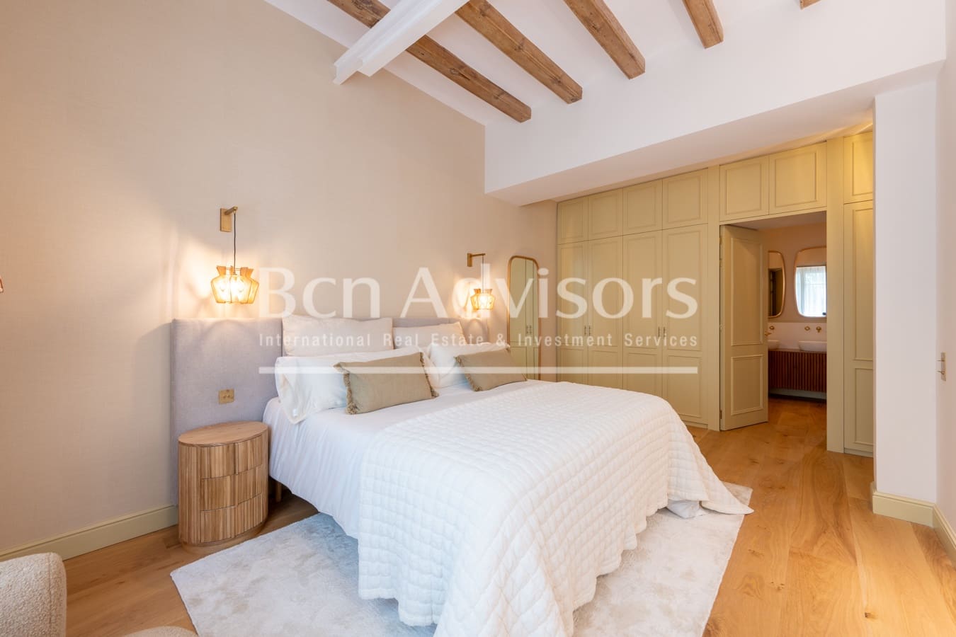 3 bedroom Apartment for sale in Barcelona city - € 2,200,000 (Ref: 9780306)