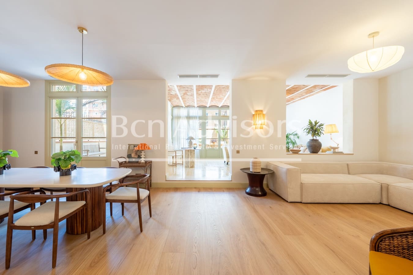 3 bedroom Apartment for sale in Barcelona city - € 2,200,000 (Ref: 9780306)
