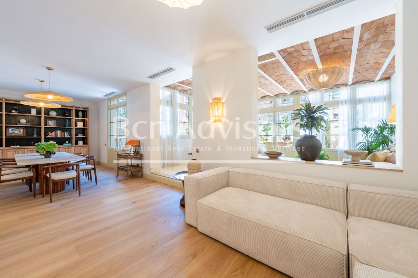 3 bedroom Apartment for sale in Barcelona city - € 2,200,000 (Ref: 9780306)