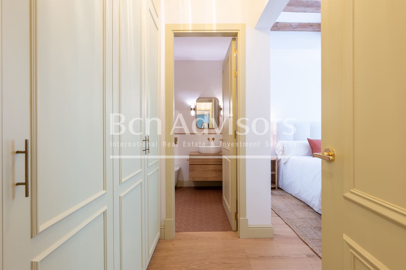 3 bedroom Apartment for sale in Barcelona city - € 2,200,000 (Ref: 9780306)