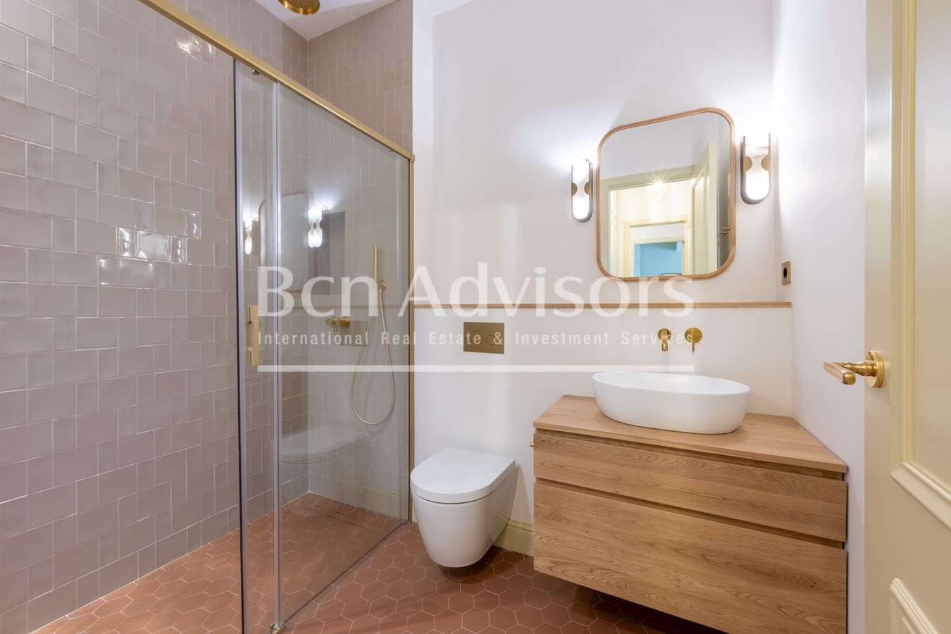 3 bedroom Apartment for sale in Barcelona city - € 2,200,000 (Ref: 9780306)