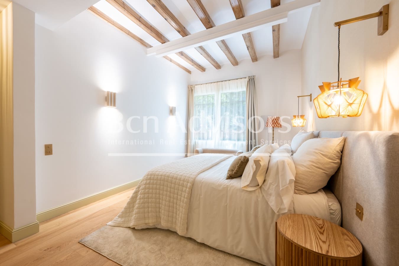 3 bedroom Apartment for sale in Barcelona city - € 2,200,000 (Ref: 9780306)