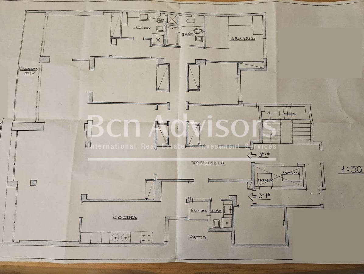 5 bedroom Apartment for sale in Barcelona city - € 1,590,000 (Ref: 9786784)