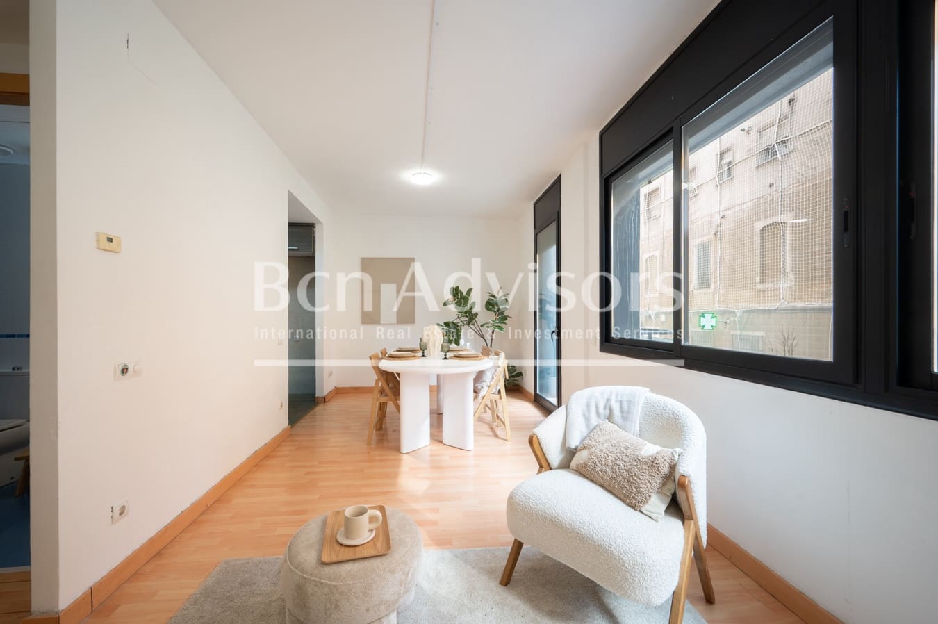 3 soveværelse Byhus til salg i Barcelona by med garage - € 870.000 (Ref: 9788248)