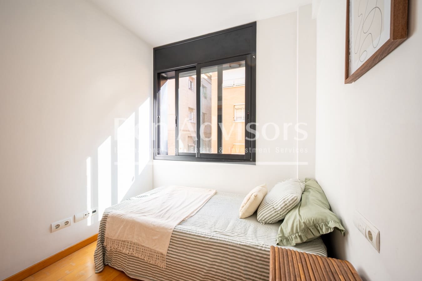 3 soveværelse Byhus til salg i Barcelona by med garage - € 870.000 (Ref: 9788248)