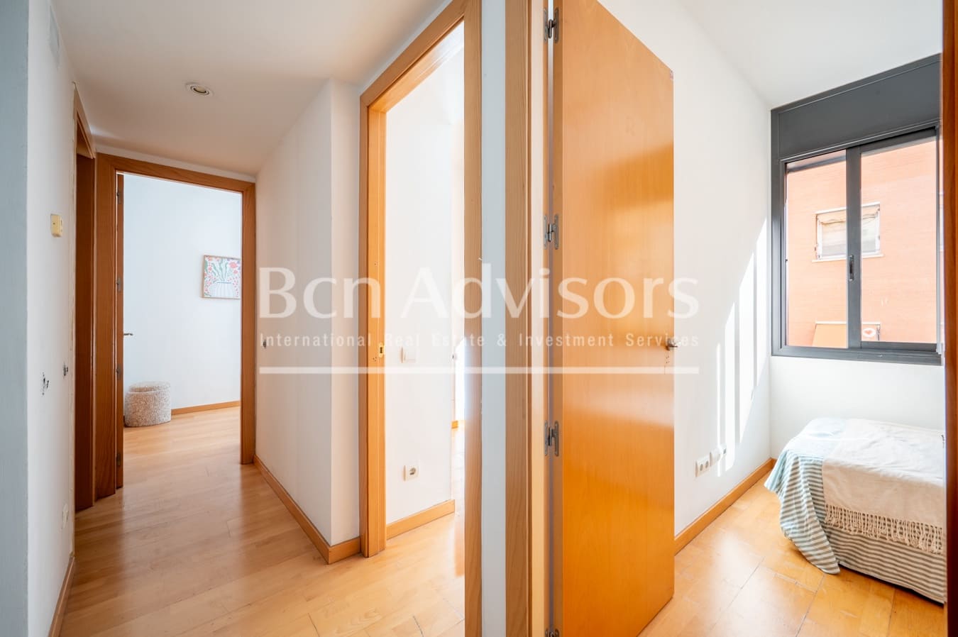 3 soveværelse Byhus til salg i Barcelona by med garage - € 870.000 (Ref: 9788248)
