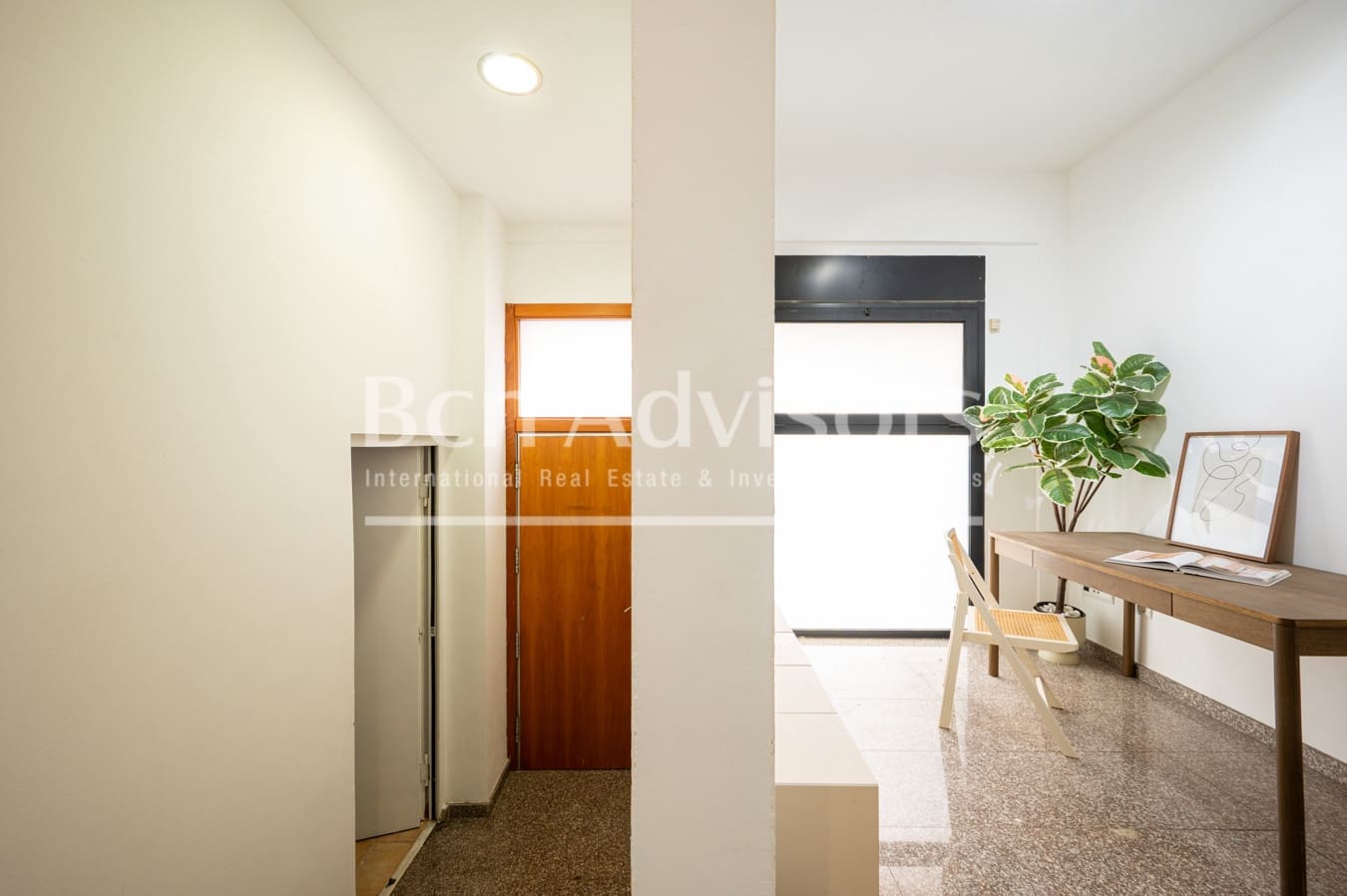 3 soveværelse Byhus til salg i Barcelona by med garage - € 870.000 (Ref: 9788248)