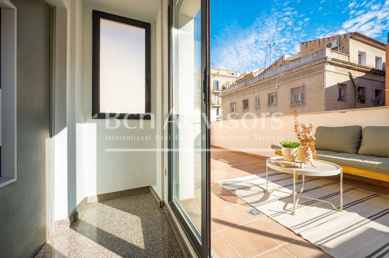 3 soveværelse Byhus til salg i Barcelona by med garage - € 870.000 (Ref: 9788248)