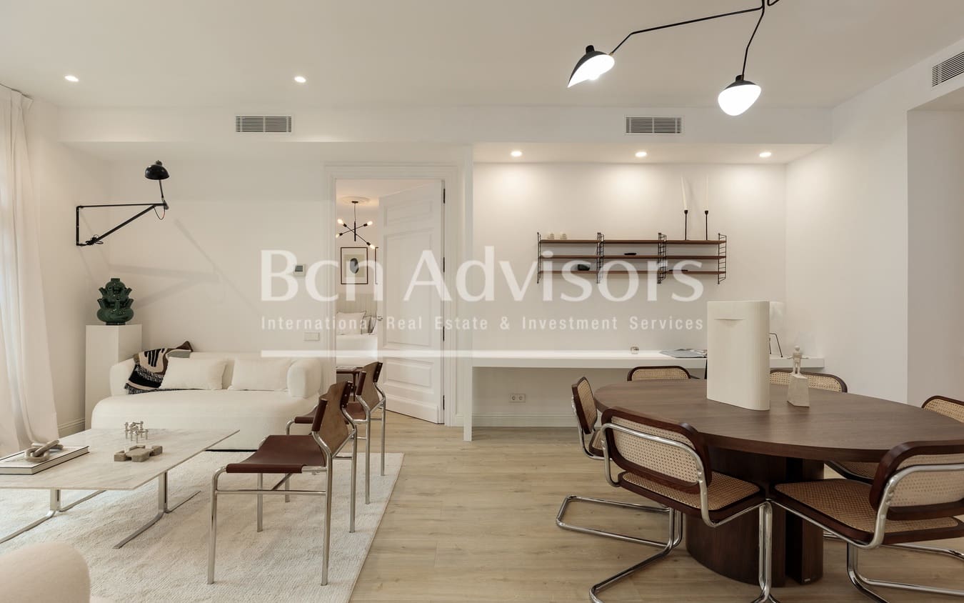 3 bedroom Apartment for sale in Barcelona city - € 1,120,000 (Ref: 9806290)