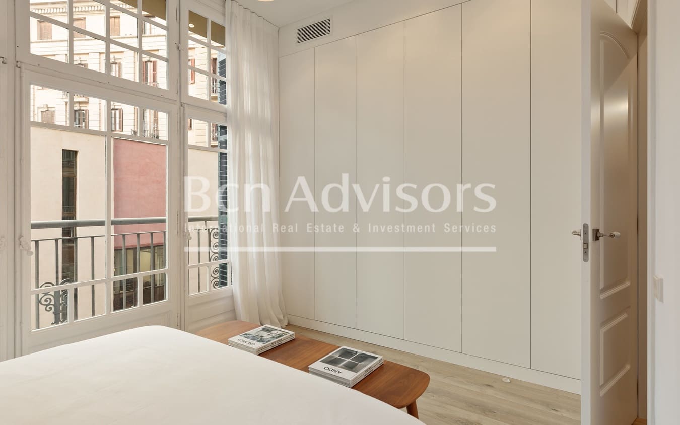 3 bedroom Apartment for sale in Barcelona city - € 1,120,000 (Ref: 9806290)