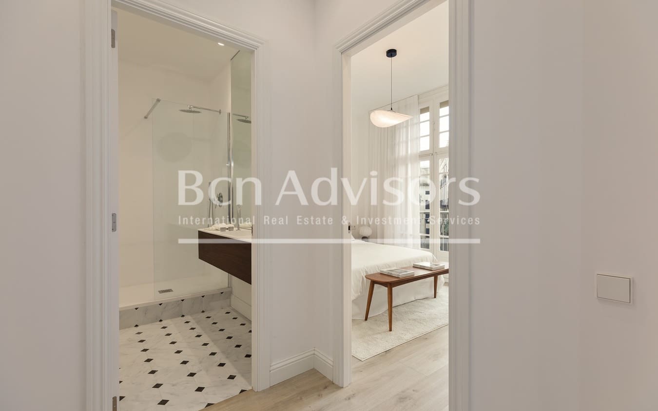 3 bedroom Apartment for sale in Barcelona city - € 1,120,000 (Ref: 9806290)