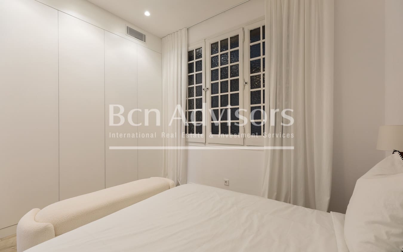 3 bedroom Apartment for sale in Barcelona city - € 1,120,000 (Ref: 9806290)