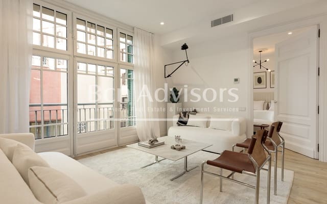 3 chambre Appartement à vendre à El Barri Gòtic, Barcelone ville - 1 120 000 € (Ref: 9806290)