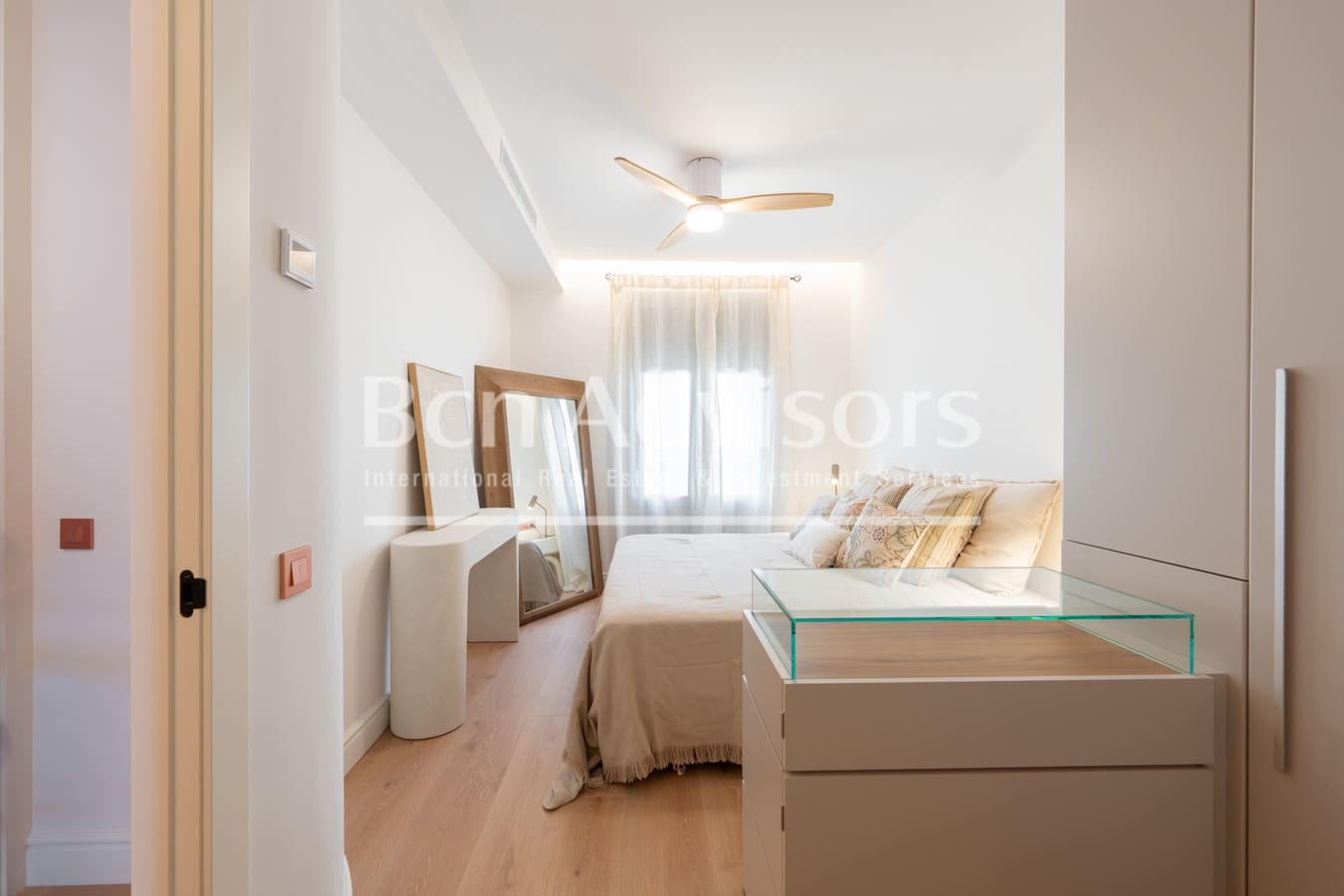 Apartamento de 3 habitaciones en Barcelona ciudad en venta - 1.095.000 € (Ref: 9807836)