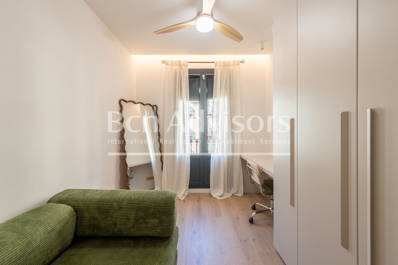 Apartamento de 3 habitaciones en Barcelona ciudad en venta - 1.095.000 € (Ref: 9807836)