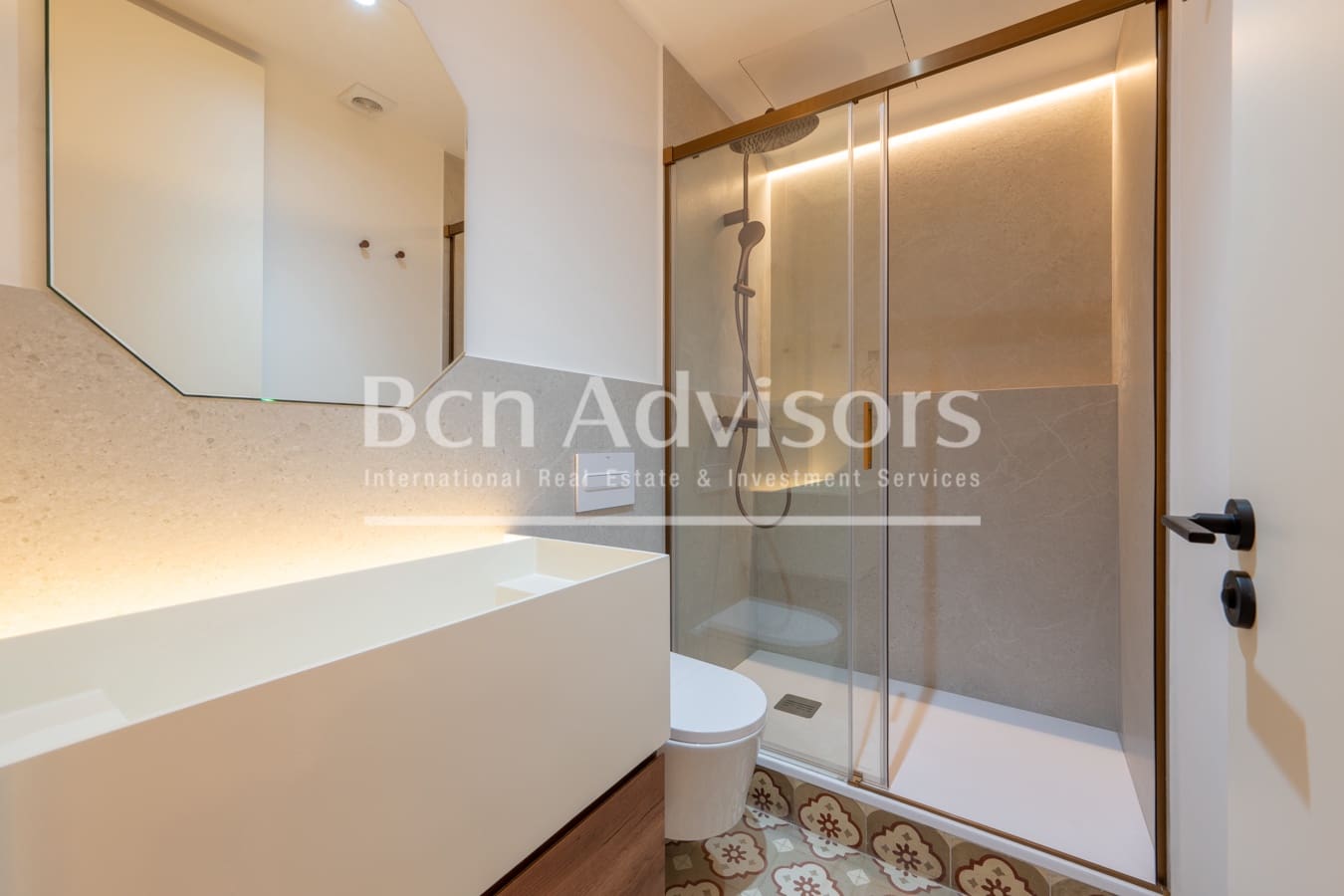 Apartamento de 3 habitaciones en Barcelona ciudad en venta - 1.095.000 € (Ref: 9807836)