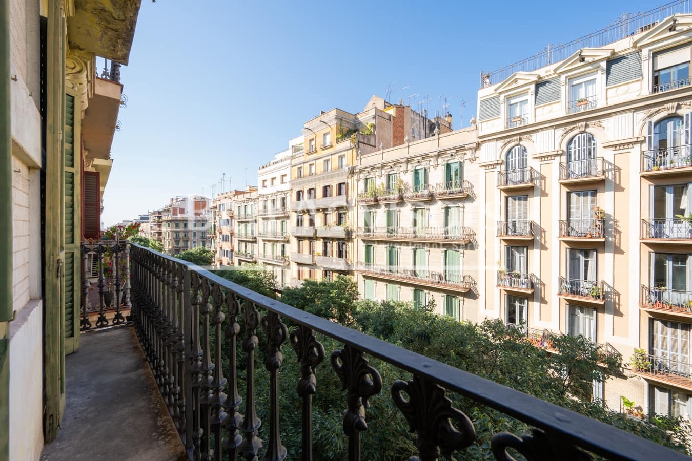 Apartamento de 3 habitaciones en Barcelona ciudad en venta - 1.095.000 € (Ref: 9807836)