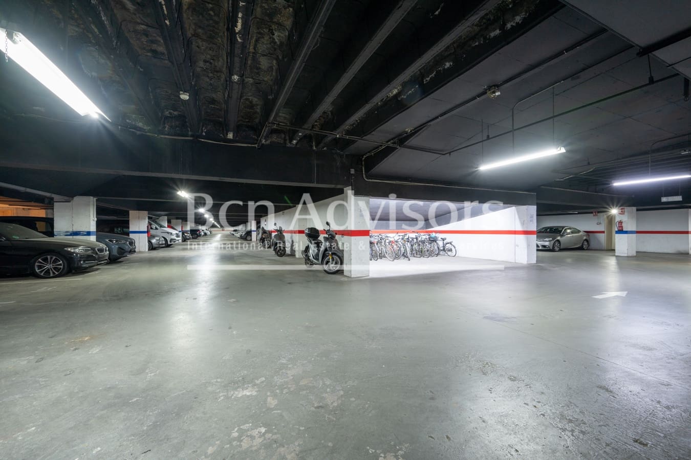 3 sovrum Lägenhet till salu i Barcelona stad med garage - 795 000 € (Ref: 9807839)