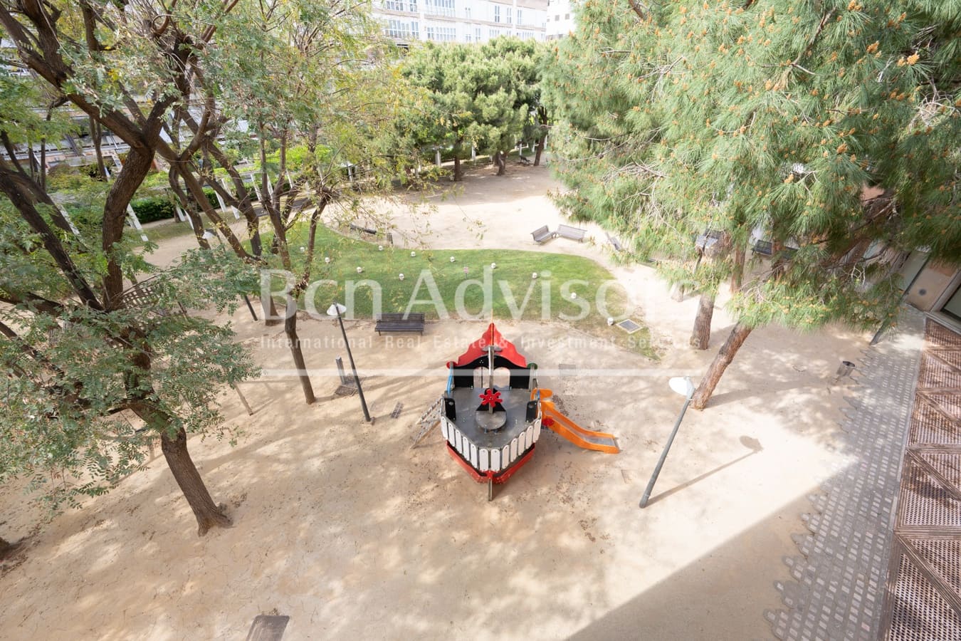 3 sovrum Lägenhet till salu i Barcelona stad med garage - 795 000 € (Ref: 9807839)