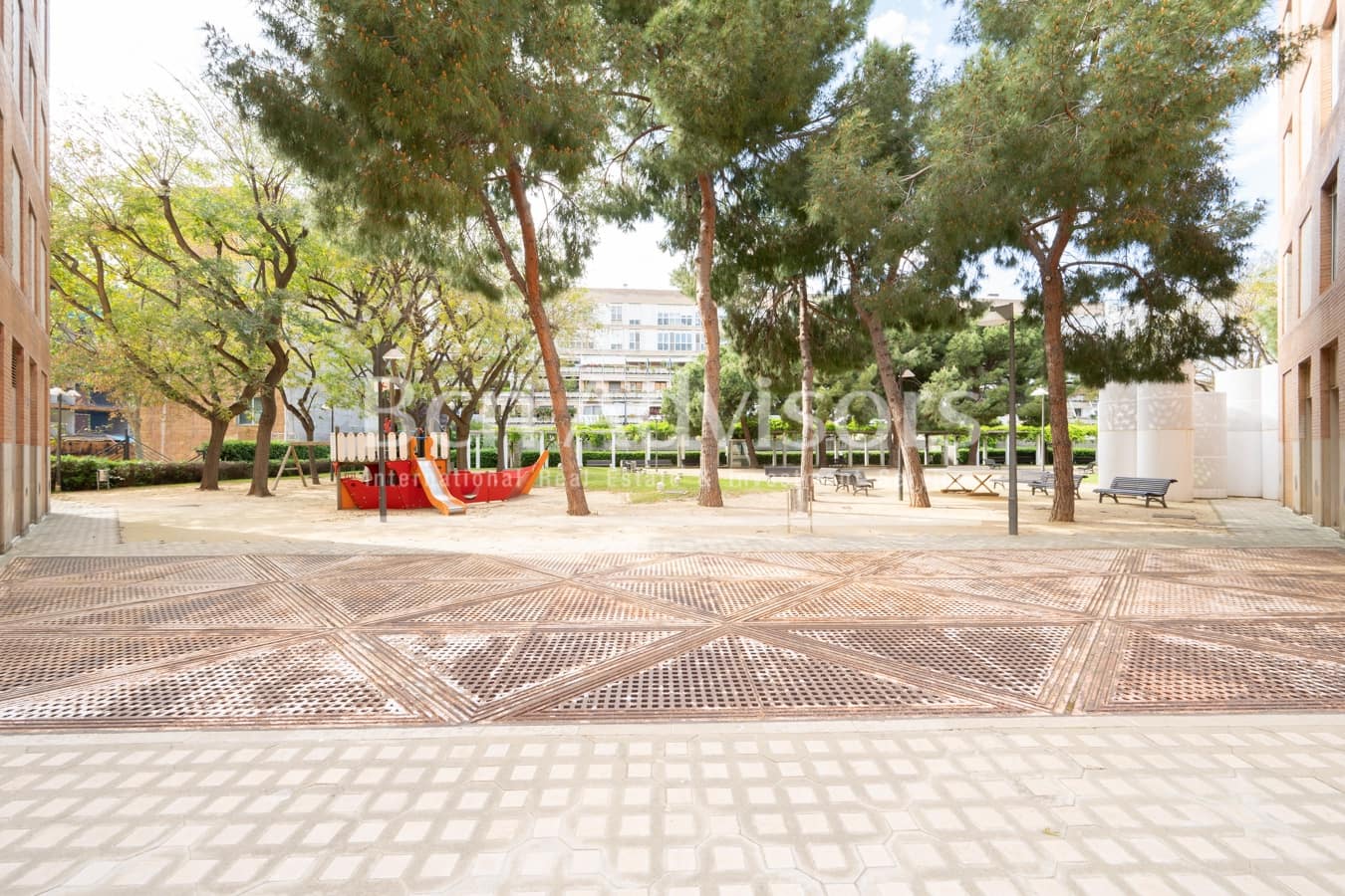 3 sovrum Lägenhet till salu i Barcelona stad med garage - 795 000 € (Ref: 9807839)