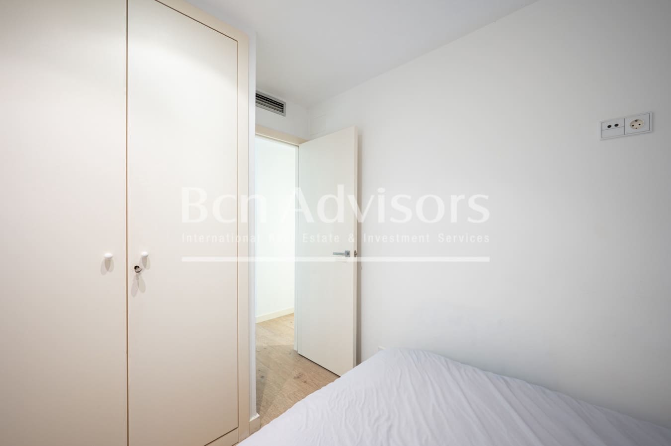 4 sovrum Lägenhet till salu i Barcelona stad - 750 000 € (Ref: 9811399)