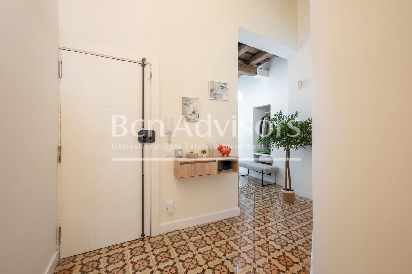 2 Zimmer Apartment zu verkaufen in Barcelona Stadt - 449.000 € (Ref: 9811401)