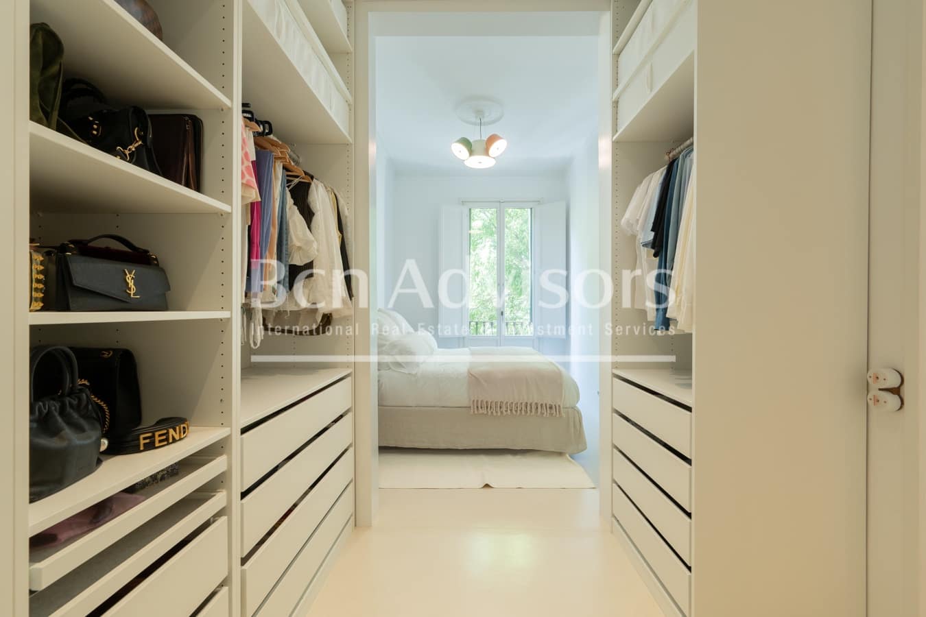 3 slaapkamer Appartement te koop in Barcelona stad - € 895.000 (Ref: 9815720)