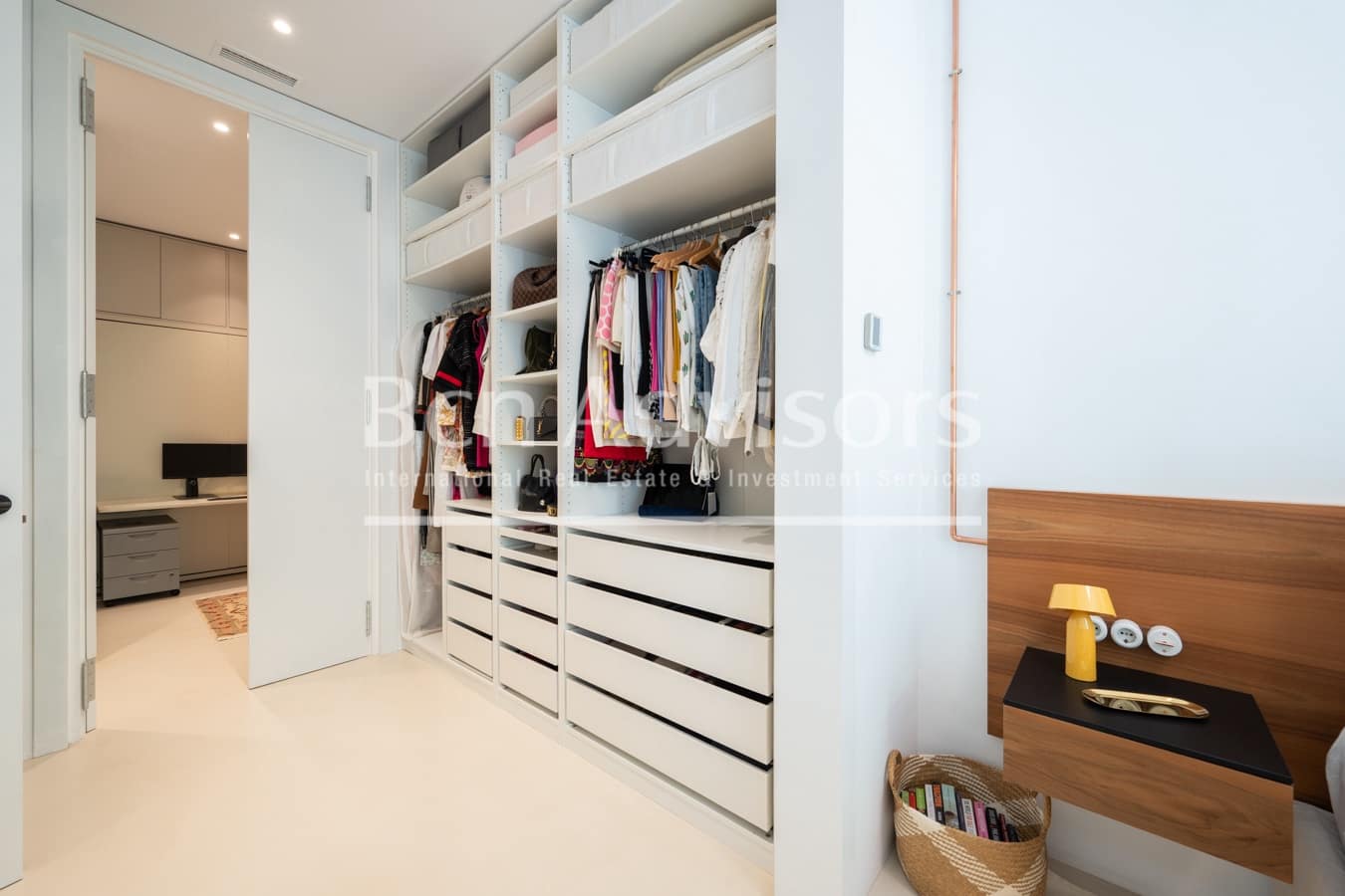 3 slaapkamer Appartement te koop in Barcelona stad - € 895.000 (Ref: 9815720)
