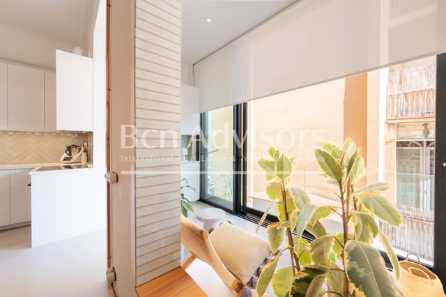 3 slaapkamer Appartement te koop in L'Antiga Esquerra de L'Eixample, Barcelona stad - € 895.000 (Ref: 9815720)